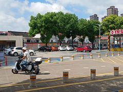 -大润发(勤业店)