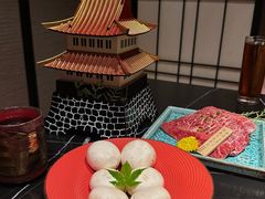 -山川小町·极番烧肉(新地假日广场店)