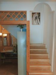 -依灵瑜伽普拉提连锁