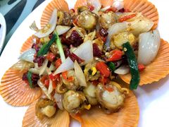 -小辣妹川味海鲜加工店(第一市场椰风巷店)