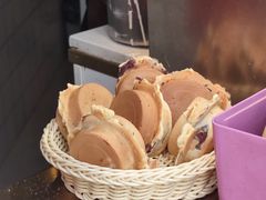 -薛新颖红豆饼(中式甜点山师店)