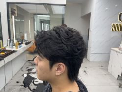 -尤司男士国潮理发馆