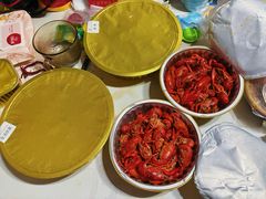 -嗨辣小聚·盘锦河蟹·海鲜烧烤龙虾(盘锦十年好店)