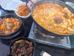 -炙韩料理·部队锅专门店