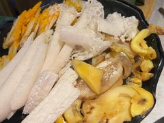 野生菌菇七拼-鲜潭蒸汽石锅鱼(五道口购物中心店)