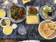 -八两八金·莱芜特色炒鸡(市南漳浦路店)