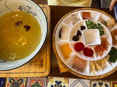 -芸南道·过桥米线(昆明老街旗舰店)