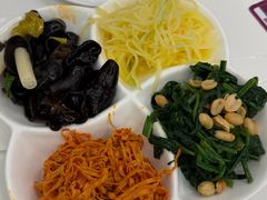 -东方饺子王(新奥购物中心店)