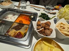 -海底捞火锅(长宁路龙之梦店)