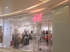 -H&M(华润万象城店)