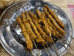 猪肉串-江城燕子大排档(江汉路步行街店)