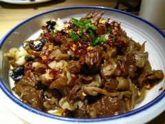 茶籽油蒸腊肠-坛宗剁椒鱼头(河西王府井店)