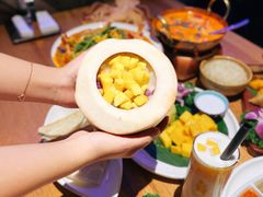 -暹罗酒肆泰餐厅酒吧