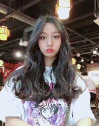 -FRIDAY星期五专业美发沙龙