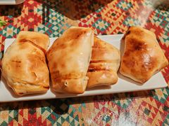 -羊巴道新疆菜·清真(上梅林店)