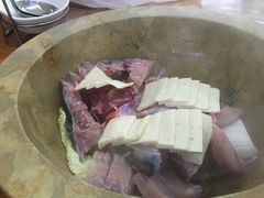 -滇香肴·云南菜蒸汽石锅鱼(云南北路店)