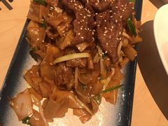 干炒牛肉河粉-避风塘(百联东郊店)
