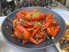 -巴厘龙虾·榜首油焖大虾(洞庭·艺术洋房店)