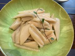 -湖畔鲁菜·二十年老字号餐厅(大明湖店)