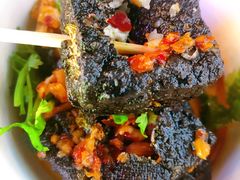 -黑色经典臭豆腐·湖南特产(步行街店)