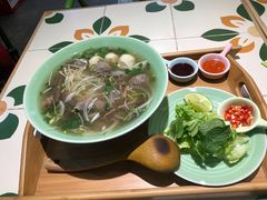 -越弥越南传统美食馆