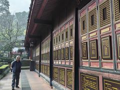 -峨眉山报国寺