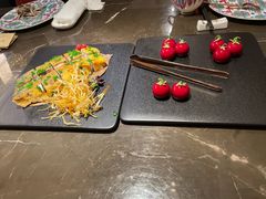 -海派悦庭·海胆烧麦·新融合菜(凯德广场店)