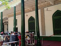 -艾提尕尔清真寺