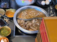 -牛武士寿喜烧·和牛火锅自助(全球首店)