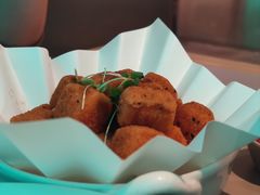黑松露脆皮豆腐粒-桂满陇·杭州小馆(巴黎春天浦建店)