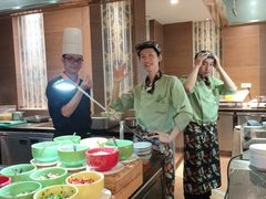 -月色西餐厅·海鲜刺身·烧烤(科学城保利郡雅酒店)