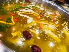 -乙丙丁正宗昭通天麻火腿鸡(总店)