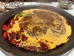 -旧街市鲜货老火锅(大光路店)