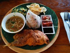 -Pundi Pundi Restaurant