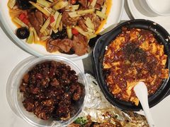 -老黄记手撕烤兔(玉林街店)