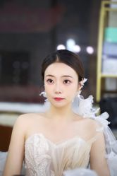 -欣薇婚纱(新源乐汇城店)