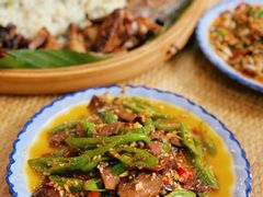 爆炒牛肝菌-简朴寨傣味餐厅