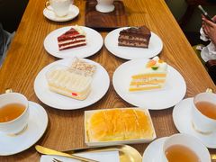 -法桐蛋糕·手作面包(万达公馆店)