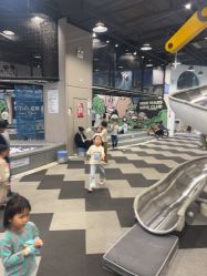 -MINI MARS 脚下的城市乐园·餐饮·派对(静安江宁店)