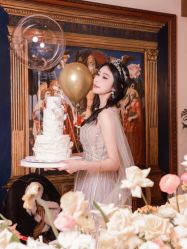 -LA GRACE高端婚纱礼服定制馆