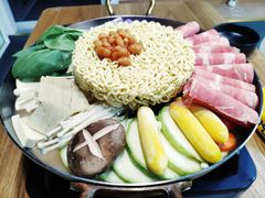 部队锅-李先生的首尔小馆(松江启源广场店)