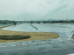 -上海保时捷体验中心