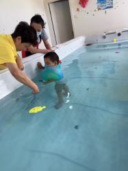 -自游宝贝婴童游泳馆