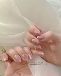 -Momo nail 日系美甲