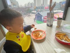 -必胜客(证大大拇指店)