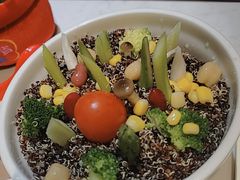 -水桶王国主题餐厅·聚会·生日派对·亲子活动·家庭套餐(亚龙湾希尔顿店)