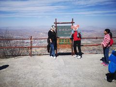 -鸡鸣山旅游风景区