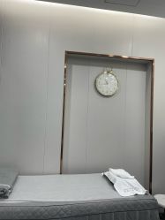 -苗方清颜专业祛痘·皮肤管理