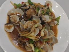 -覃记海鲜美食餐厅