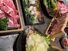 -湊湊火锅·茶憩(新中关购物中心店)